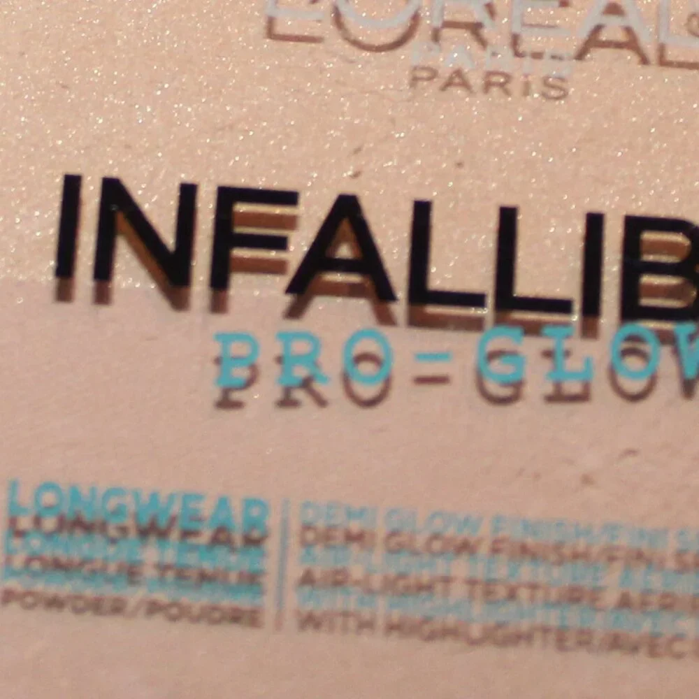 L'oreal Infallible Pro Glo Natural Beige .31-ounce Lasting Glow Powder Makeup
